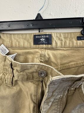 Dockers Tan/Beige Cotton Pants with Brand Label
